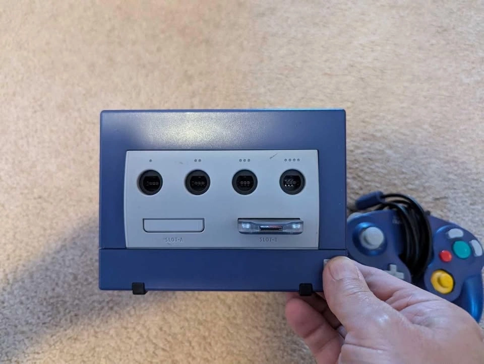 GameCube with 80 Games & Classic Systems Loaded - photo 2