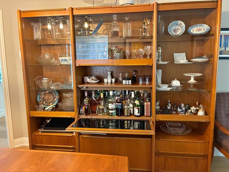 Teak wall unit