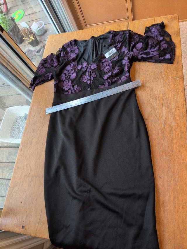 Forest Lily Dress Woman's Size 10 Black Purple