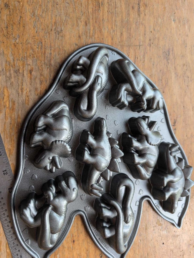 Nordicware Dinosaur Muffin Pan - photo 3