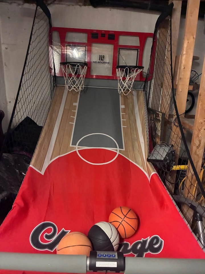 Dual Shot Basketball Arcade Game - photo 2
