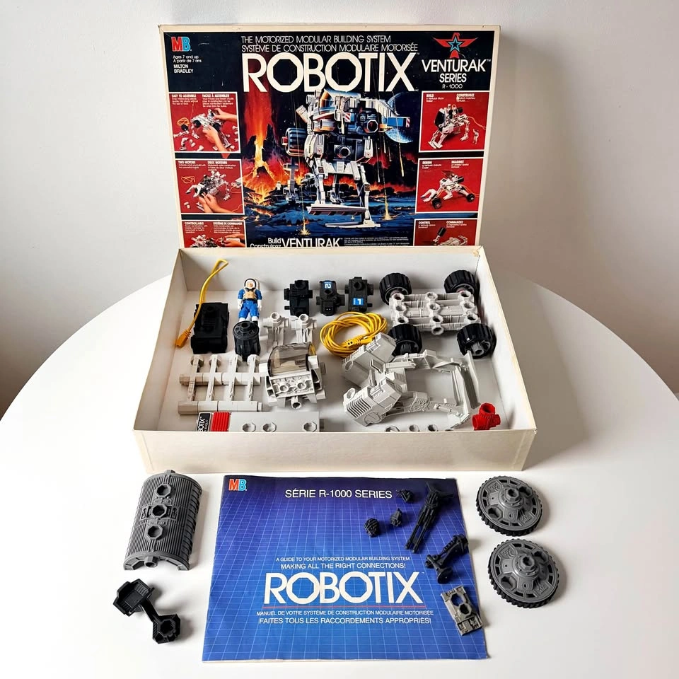 Vintage 1985 Milton Bradley Robotix Venturak R-1000