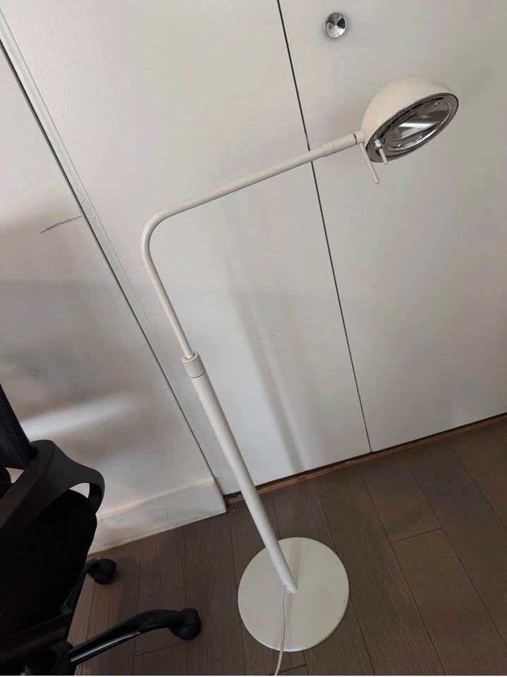 IKEA 365+ Brasa White Floor Lamp - photo 3