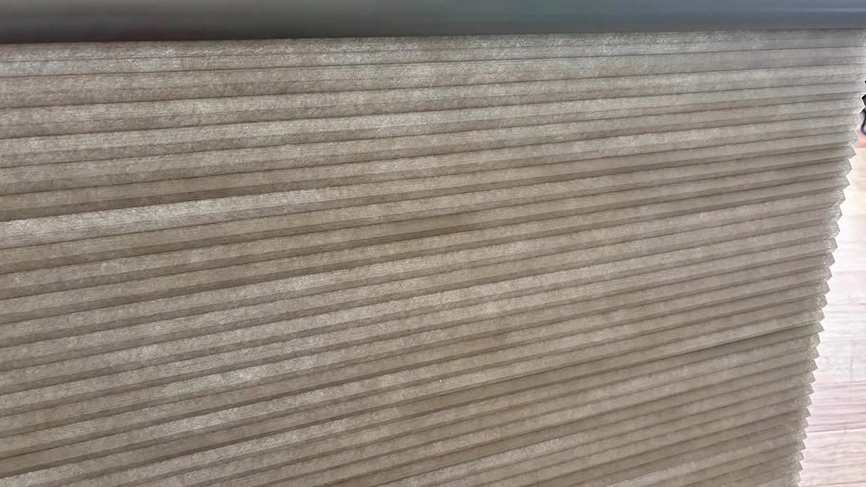 Honeycomb blinds beige