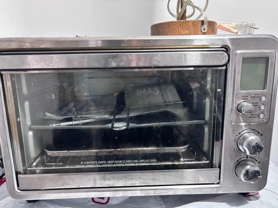 Hamilton Beach 31194C Digital Air Fryer Toaster Oven