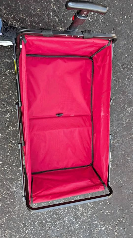 Collapsible Outdoor Folding Utility Wagon - Red (Great Condition