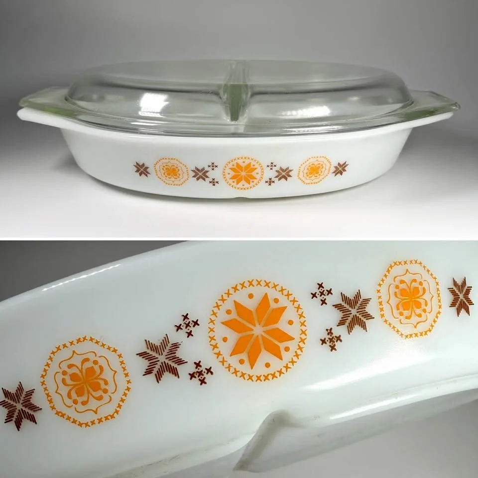 Vintage 1960s Pyrex Town & Country Casserole Dish