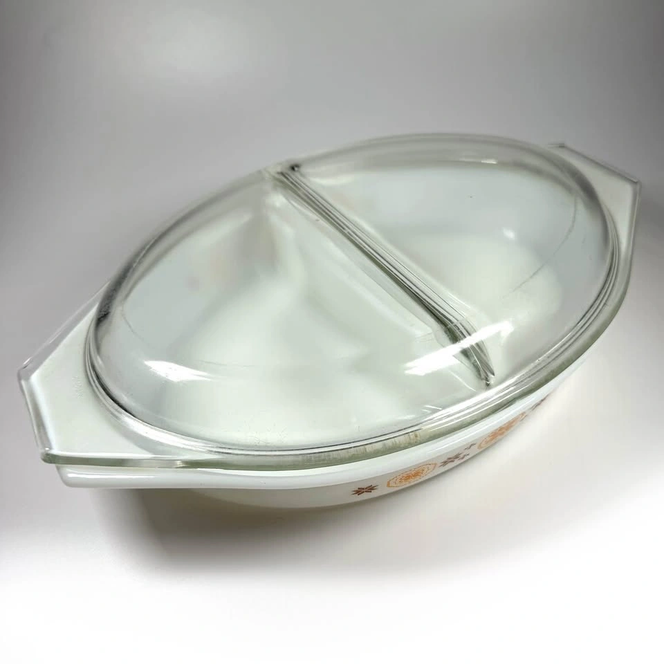 Vintage 1960s Pyrex Town & Country Casserole Dish - photo 2