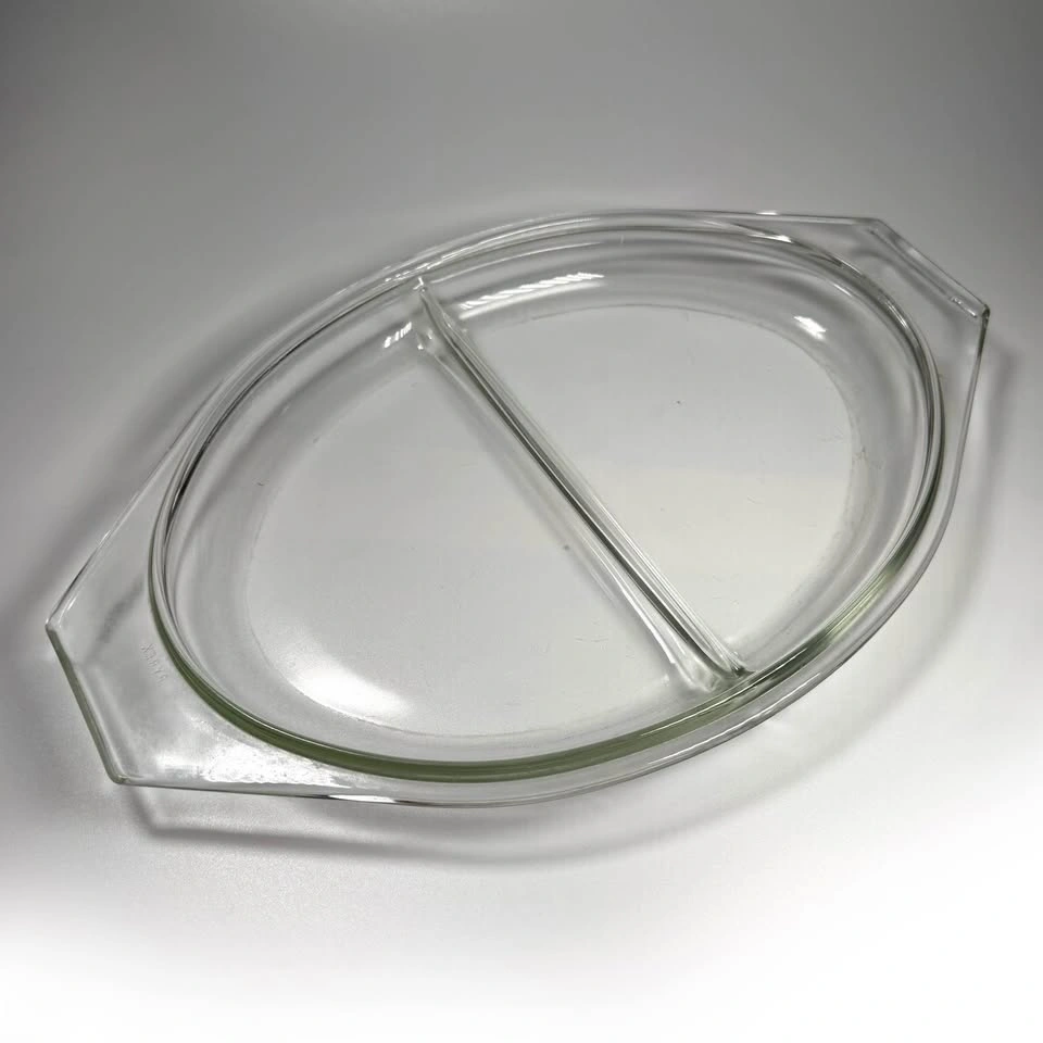 Vintage 1960s Pyrex Town & Country Casserole Dish - photo 4