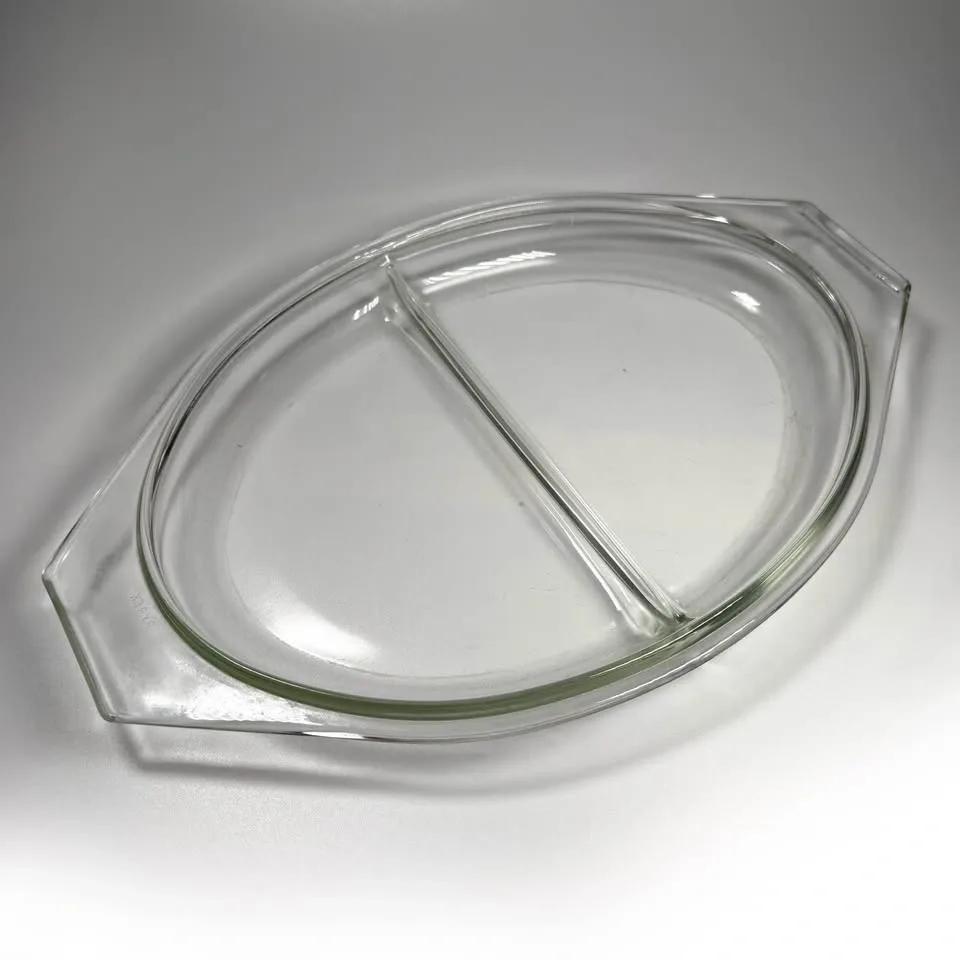 Vintage 1960s Pyrex Town & Country Casserole Dish - photo 4