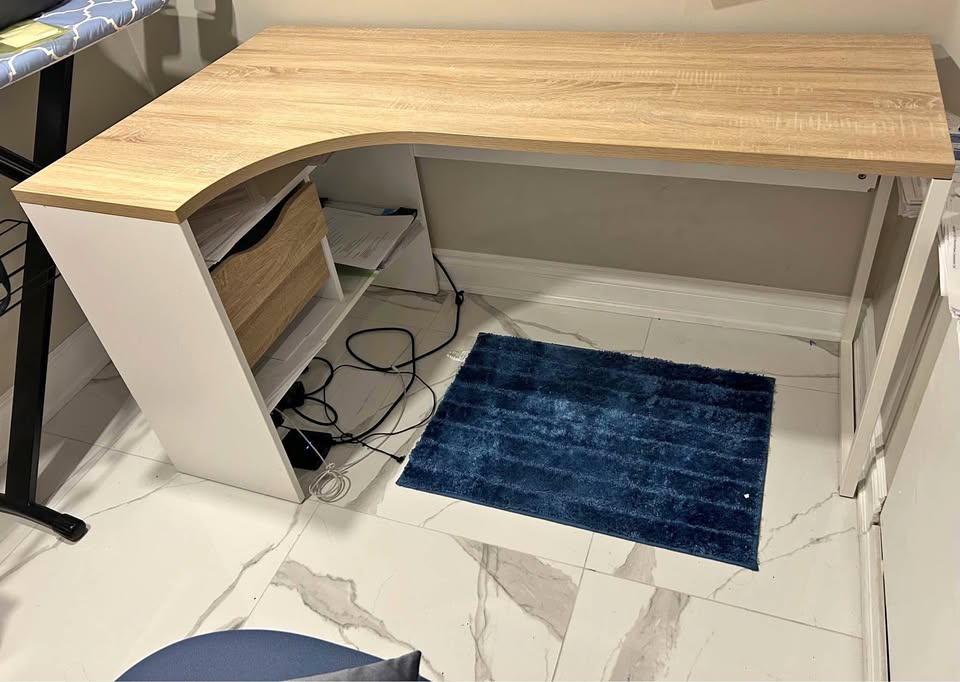 Office/Study Table