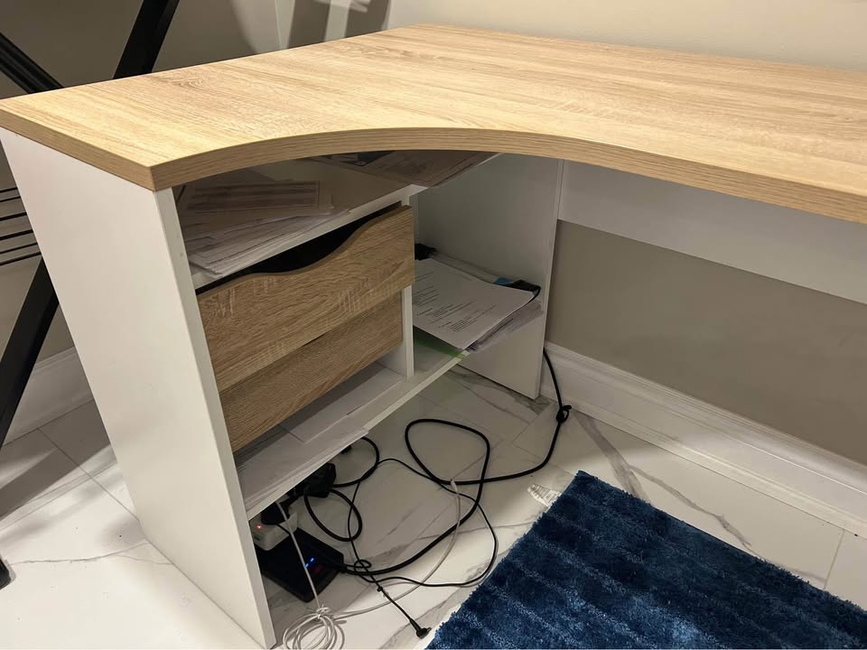 Office/Study Table - photo 2