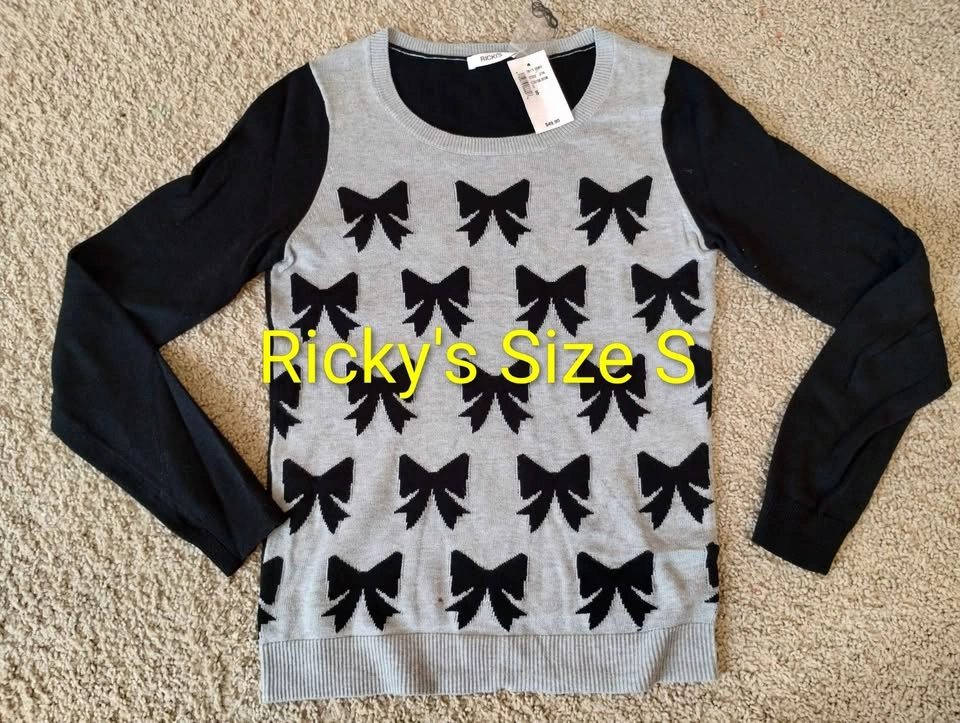 Brand NEW Sweaters w/ Tags | XS–L - photo 5