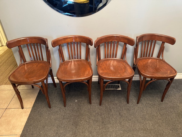 MCM Thonet Bentwood Bistro Chairs - set of 4 - photo 3