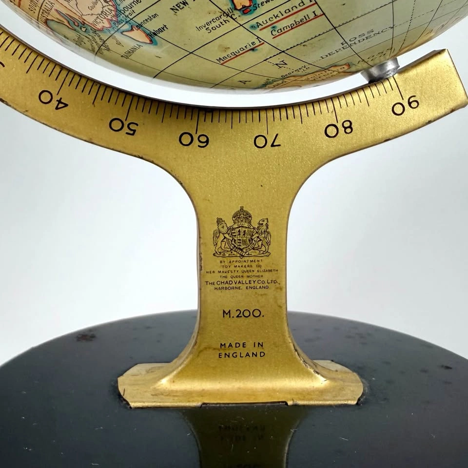 Vintage ~1950 Tin Toy Globe - photo 5