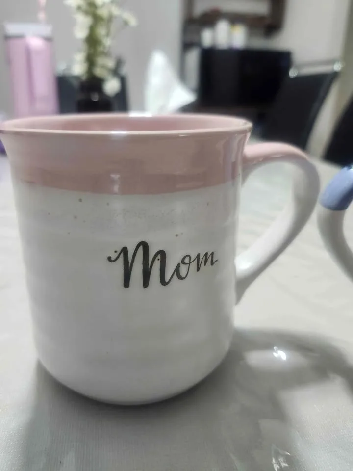 ✨ Mom & Dad Matching Stoneware Mugs – Set of 2 ✨ image indicator(2)