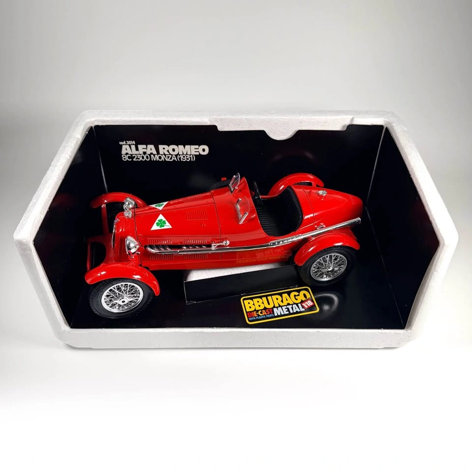 Bburago 1931 Alfa Romeo 1:18 Die-Cast Car - photo 2