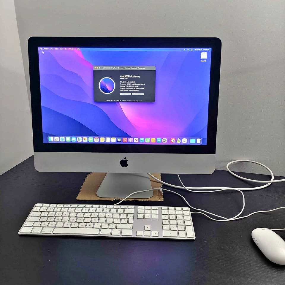 Apple iMac 21.5" Intel i5, 8Gb RAM, 500Gb Storage