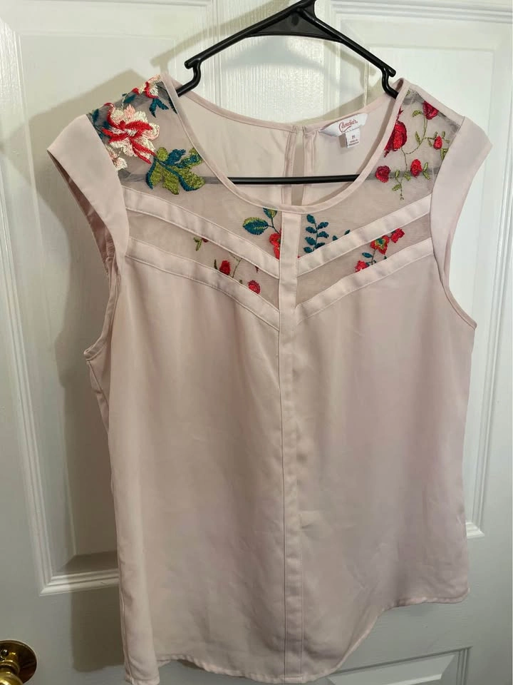 Blush Embroidered Floral Top - photo 2