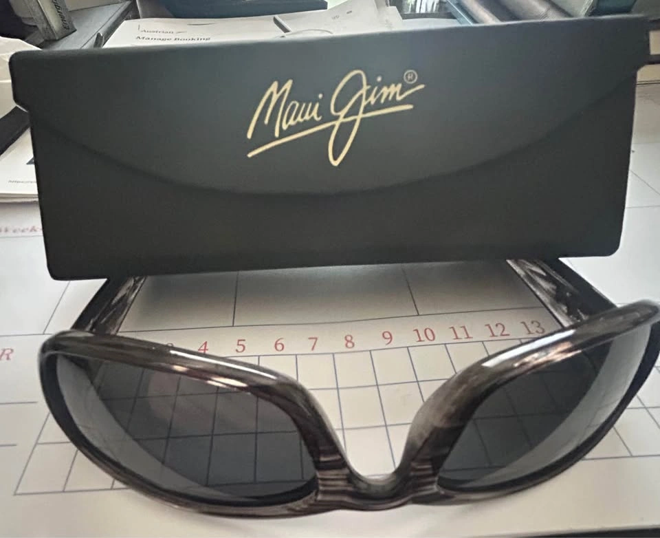Maui Jim MJ-123-11 UNISEX Rectangular Polarized Sunglasses - photo 2