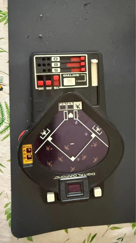 Vintage Digital Diamond Baseball Game - WORKS - photo 2