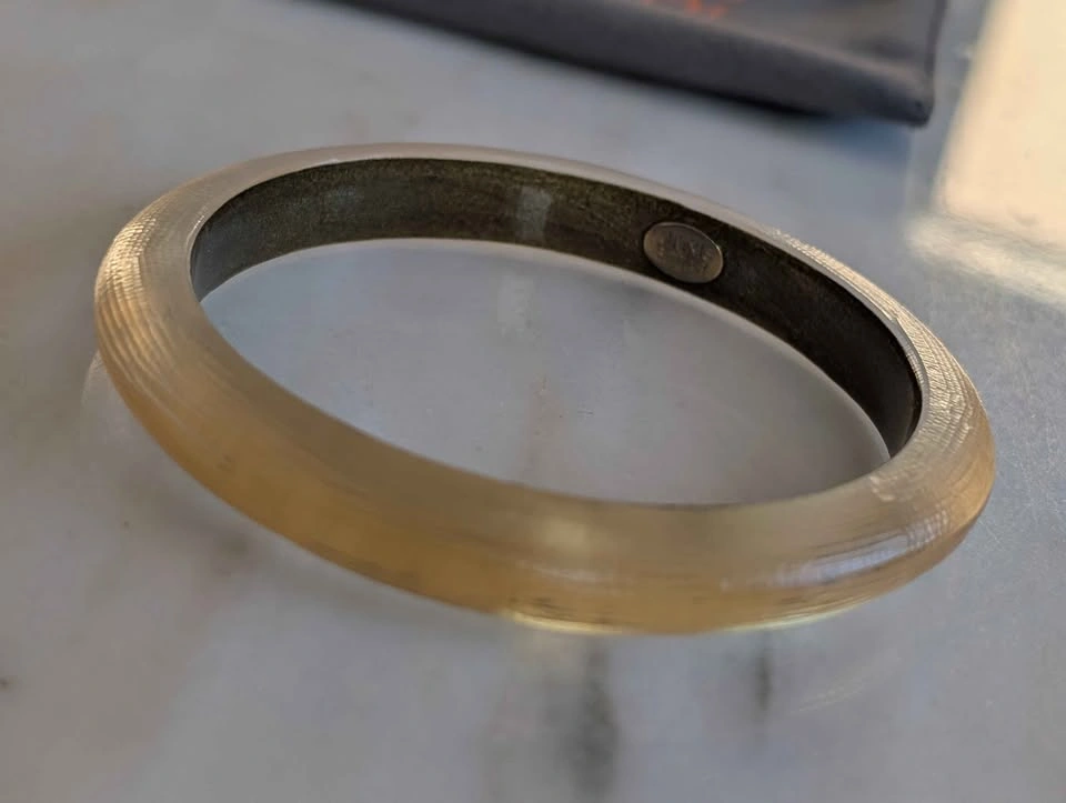 Vintage Alexis Bittar Gold Lucite Bangle - photo 5