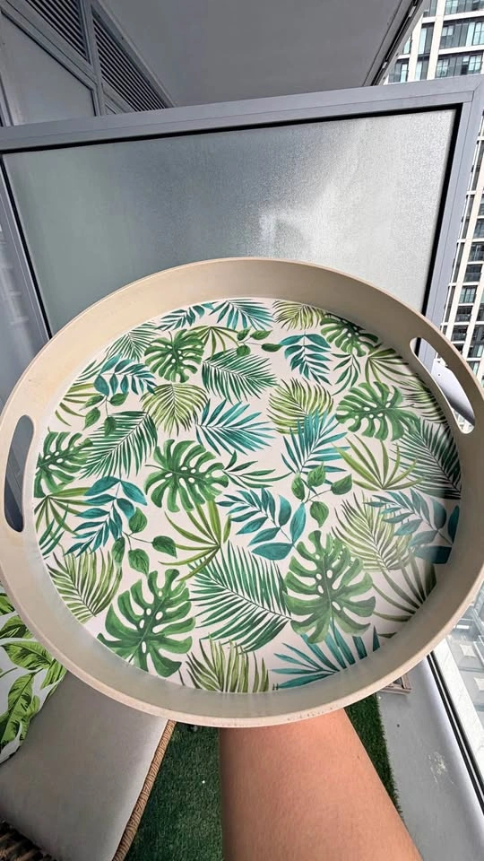 Round Tray for Sale