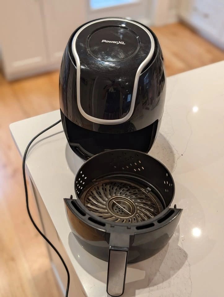 PowerXL Vortex Air Fryer - photo 2