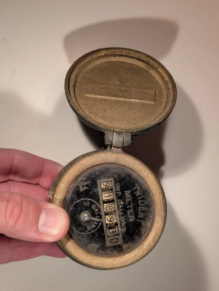 Antique Neptune Trident Water Meter Register - Brass/Bronze - photo 3