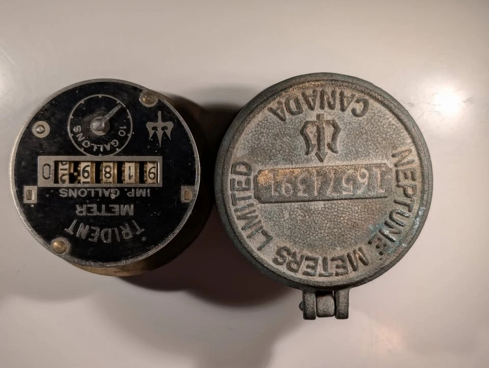 Antique Neptune Trident Water Meter Register - Brass/Bronze - photo 5