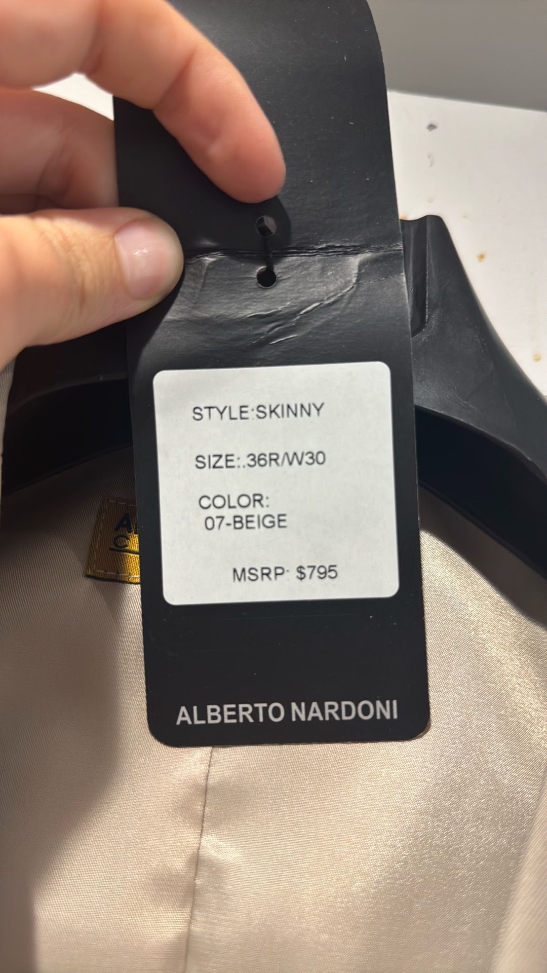 Alberto Nardoni Beige Suit (36R / W30) w/ Vest – Slim Fit - photo 5