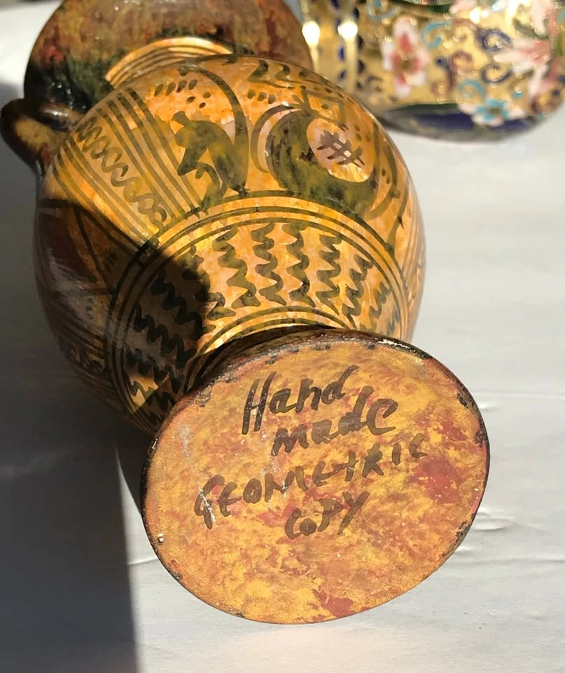 Hand Crafted 6" Vase, Signed - photo 2
