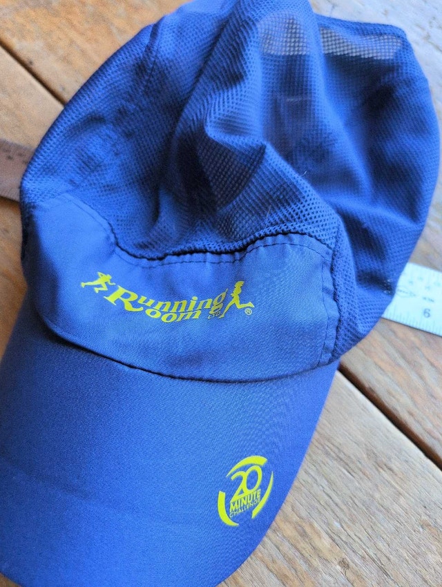 Running Room Hat Blue Adjustable - photo 2