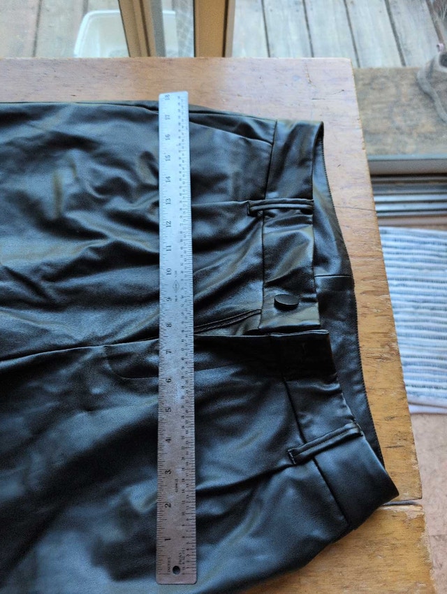 BBWMWoman Faux Leather Pants Black Large - photo 2