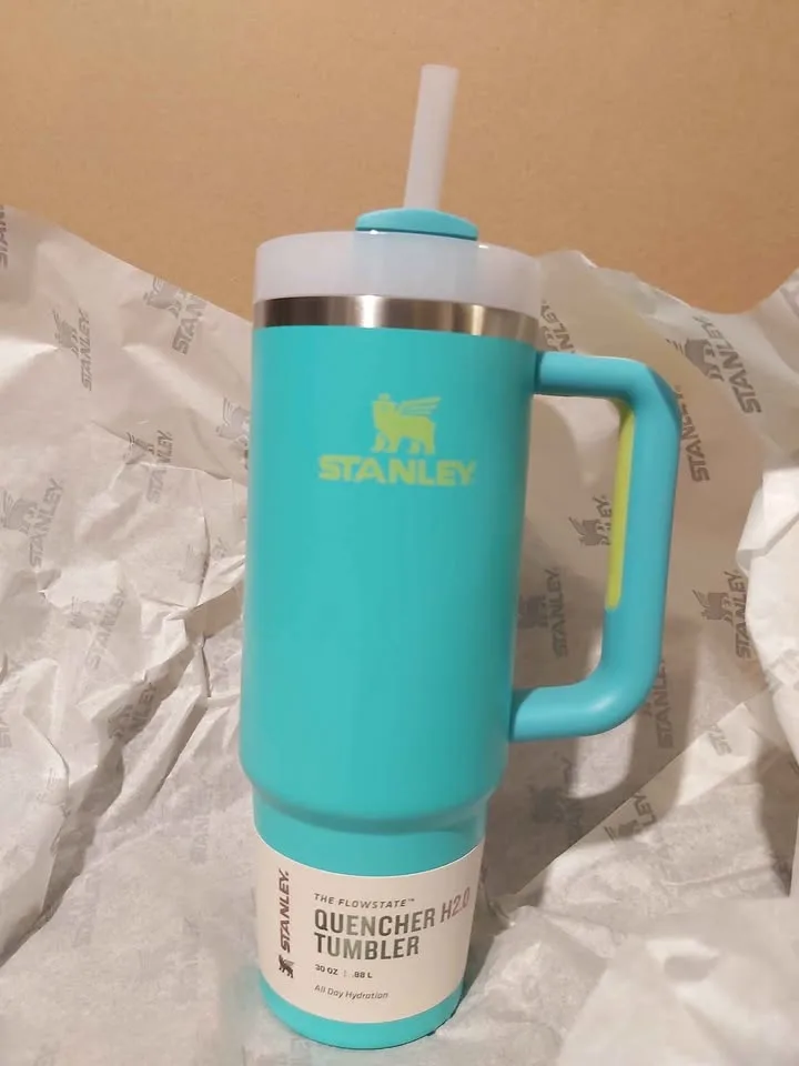 Stanley Quencher H2.0 30oz Tumbler - New w/ Flower image indicator(8)