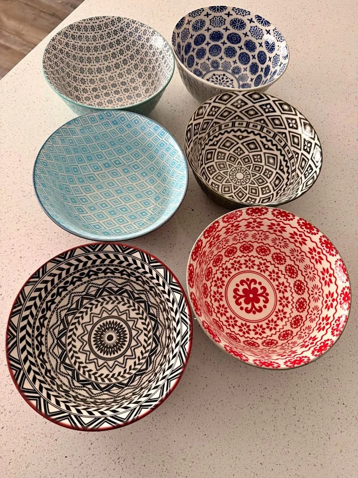 Bowl Set – Rarely Used – Like New