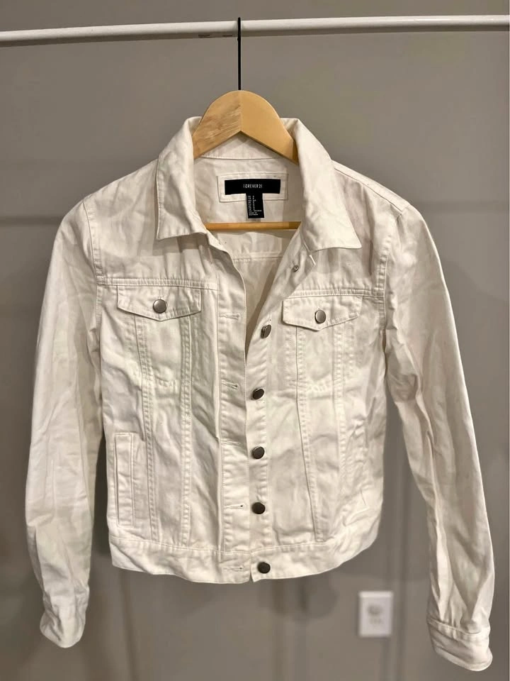FOREVER 21 Small size Ladies Jacket