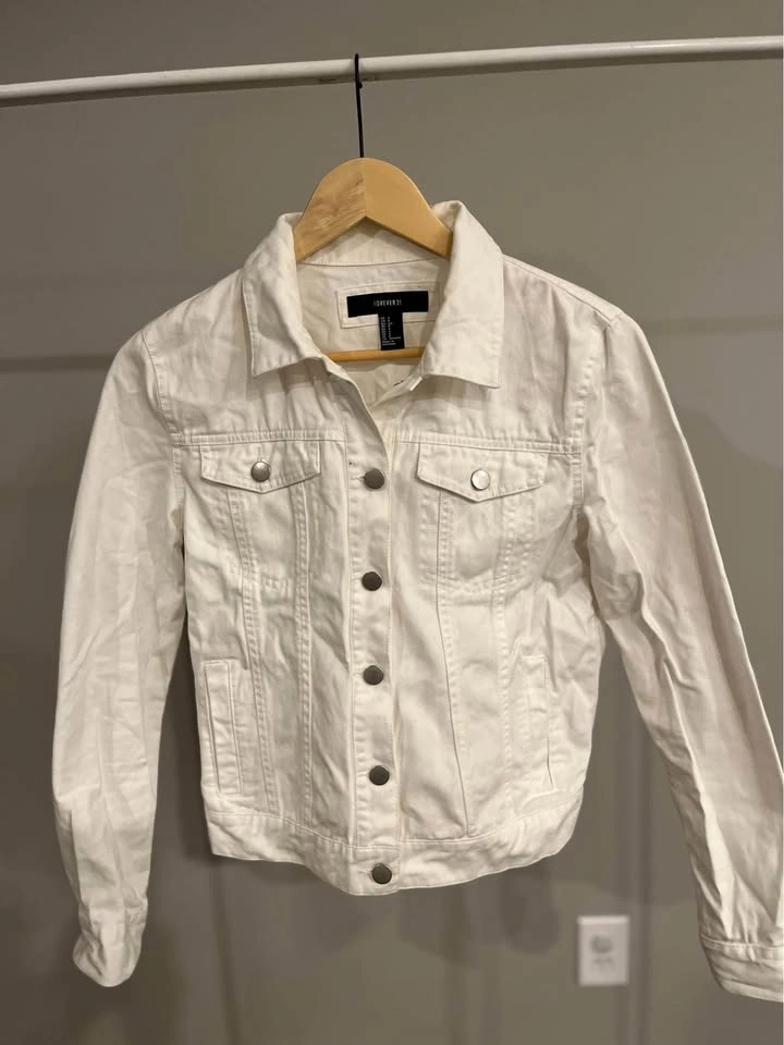 FOREVER 21 Small size Ladies Jacket - photo 3