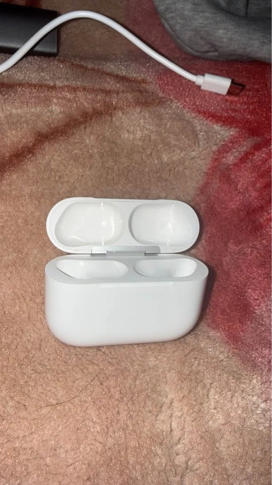 AirPods Pro 3 ANC - photo 2