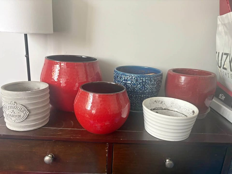 Various planters