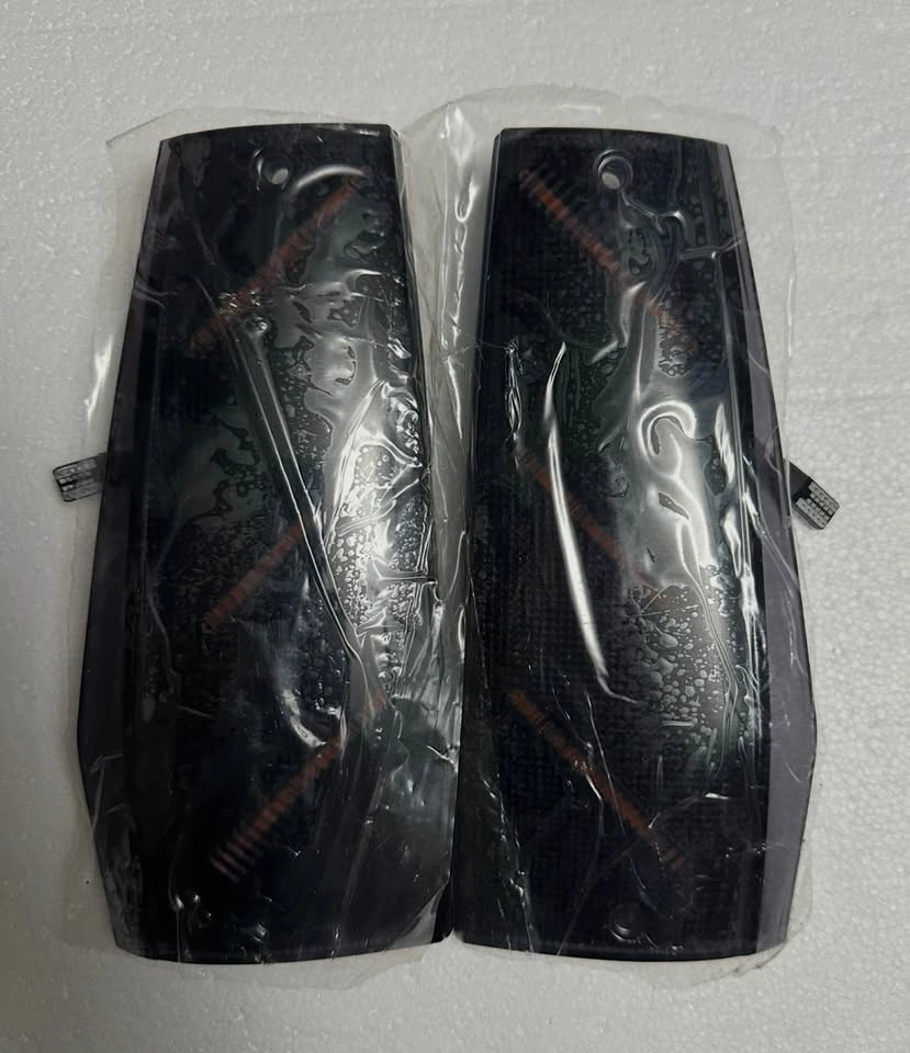 Jeep Cherokee/Comanche/Wagoneer Smoked Marker Lights - photo 3
