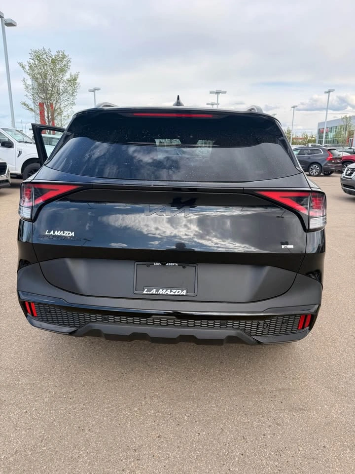 2025 Kia Sportage - photo 2