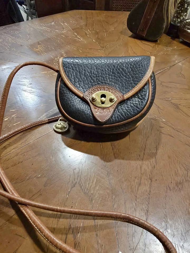 Vintage Dooney & Bourke Cavalry Mini Crossbody Bag – Black/Tan A
