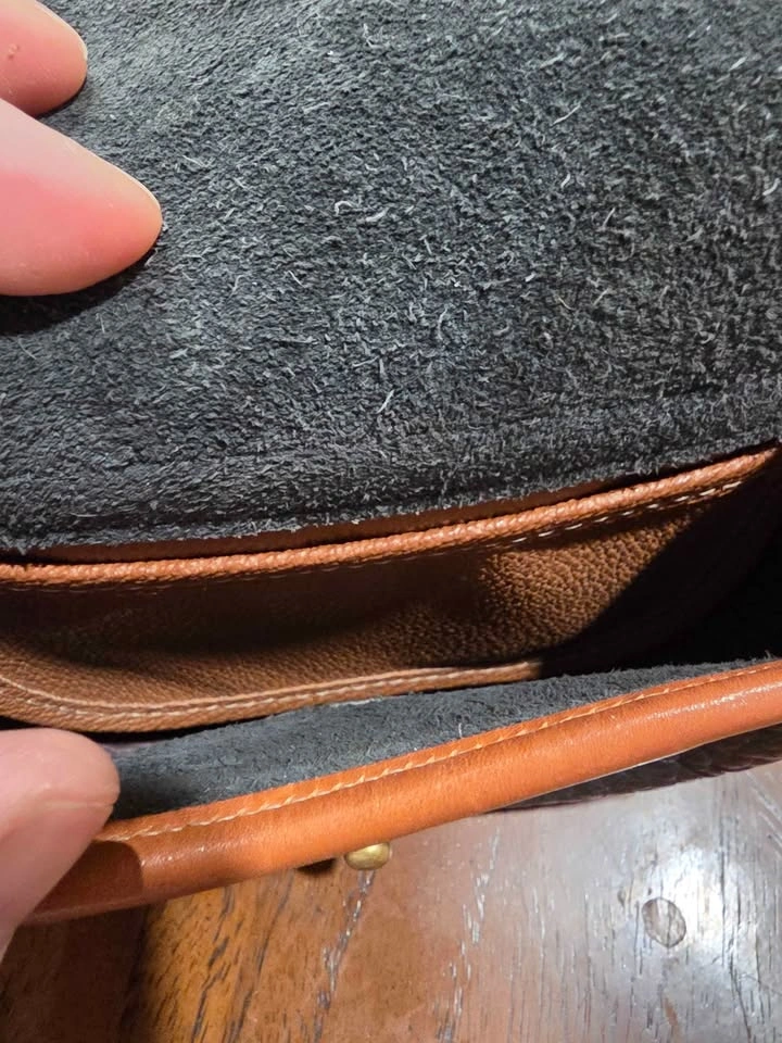 Vintage Dooney & Bourke Cavalry Mini Crossbody Bag – Black/Tan A - photo 4