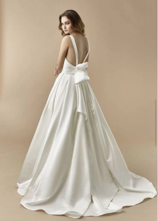 Enzoani Bridal Gown - Size 6 - Elegant Satin A-Line with Bow Bac - photo 4