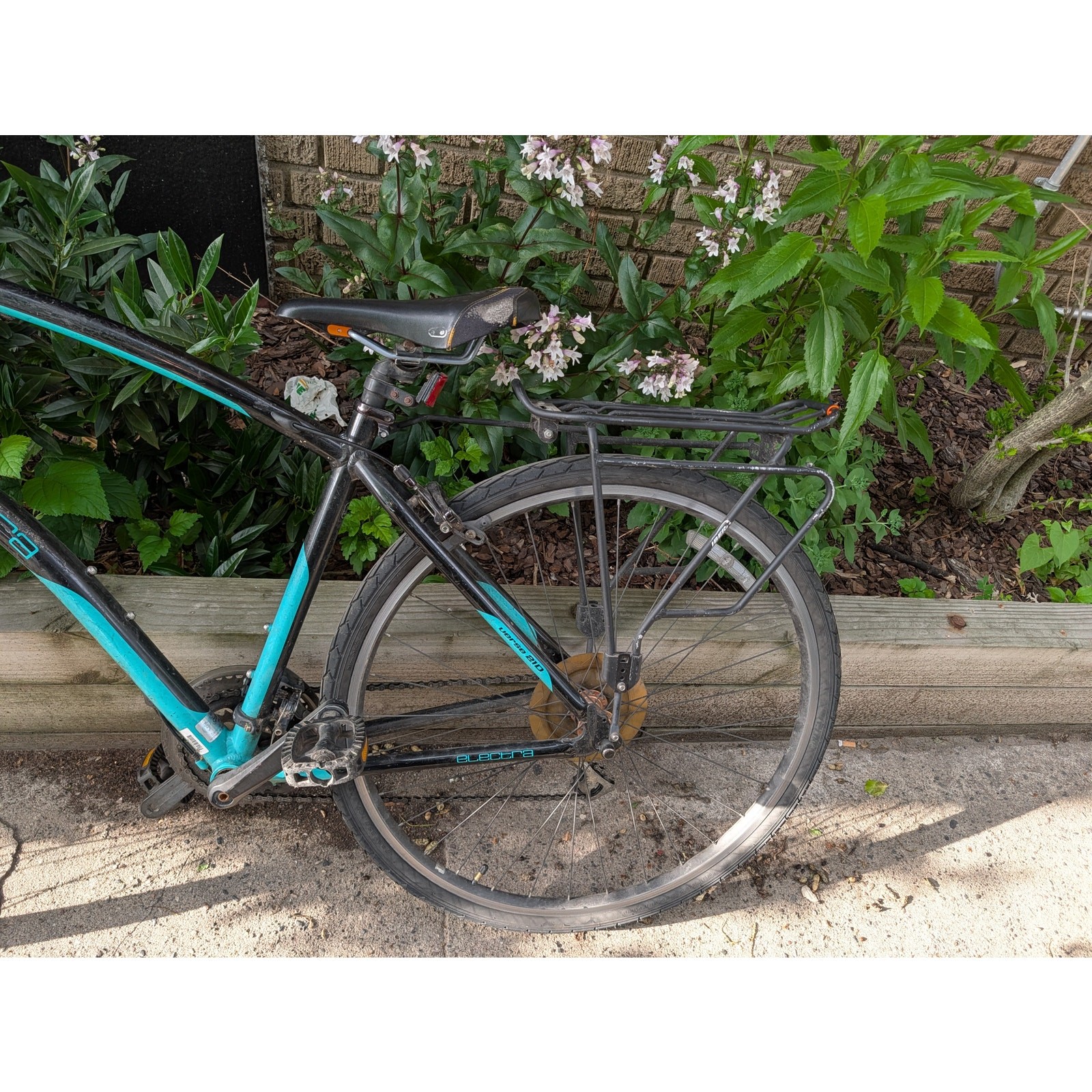 Electra Verse Cruiser Hybrid Bike - photo 3