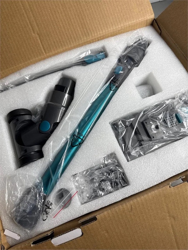 Laresar Elite 7 Cordless Vacuum (New/Open Box)