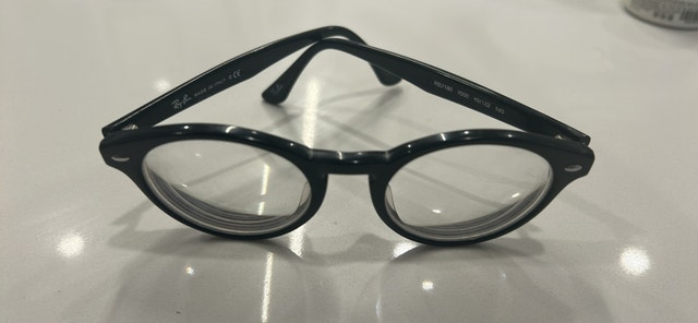 Ray-Ban RB7180 Eyeglasses