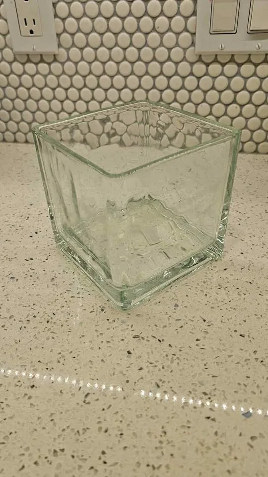 Square Vase thumbnail