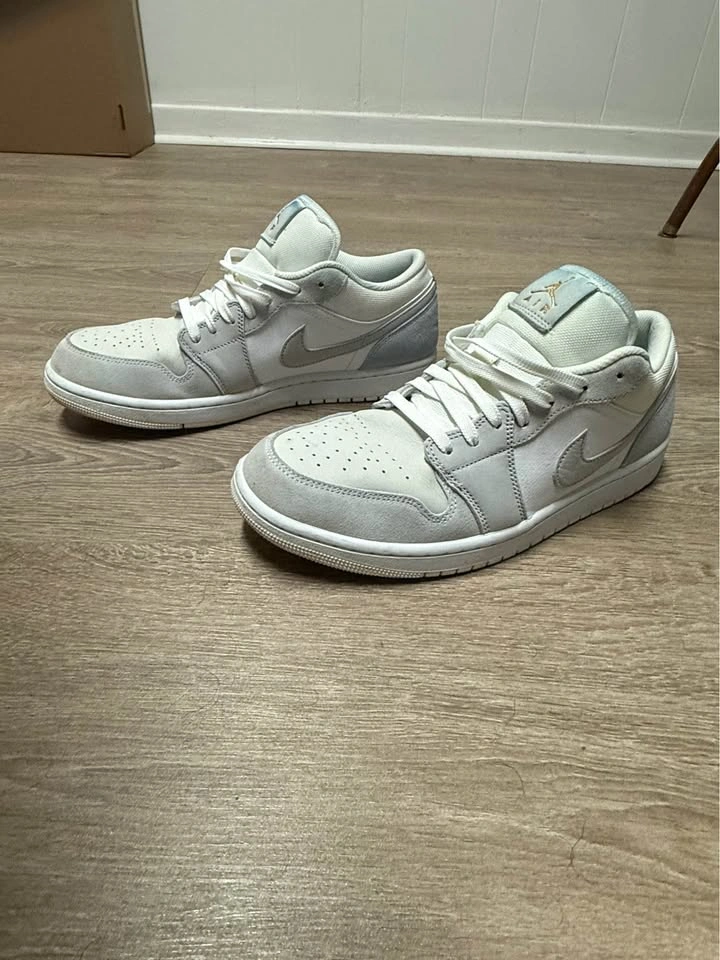 Air Jordan 1 Low White Light Grey Sneakers US 10.5 - photo 4